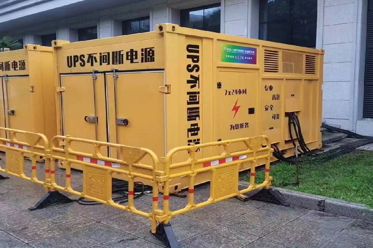 鲁甸发电机租赁施工现场